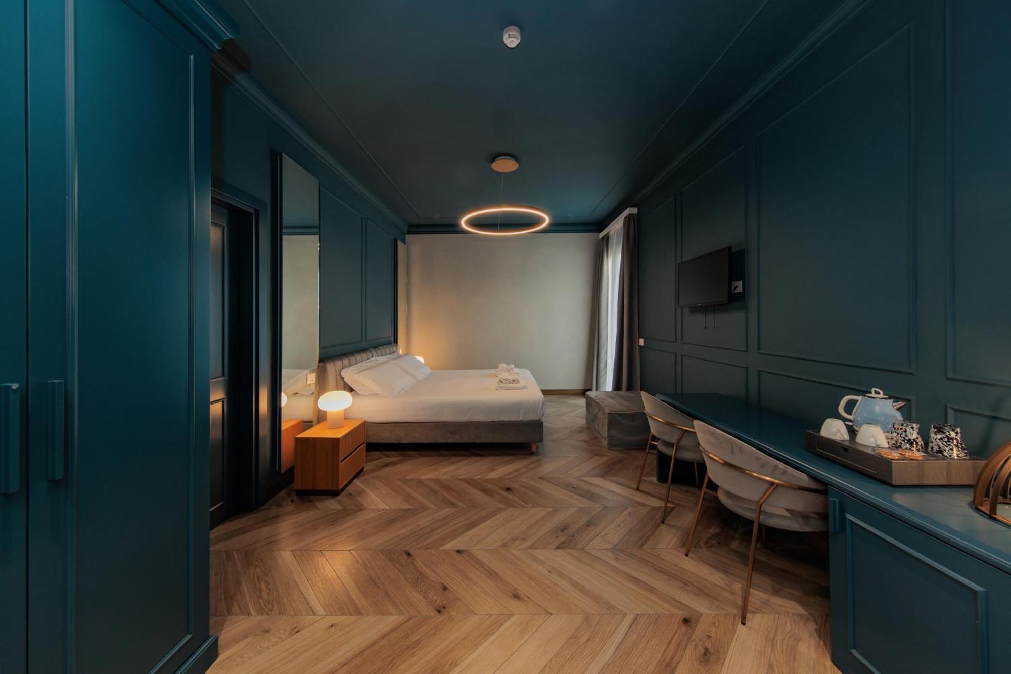 Ophelia Hotel Cazzago San Martino ภายนอก รูปภาพ